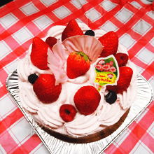 母の日の祝いのデコレーションケーキ